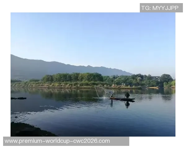 绿茵场上吟风颂月足球运动与唐诗的完美融合之美 绿茵场上吟风颂月足球运动与唐诗的完美融合之美