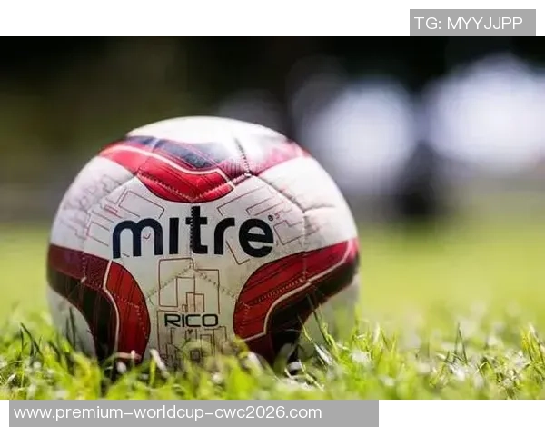 足球印图案的魅力与设计灵感探索，如何将运动与艺术完美结合